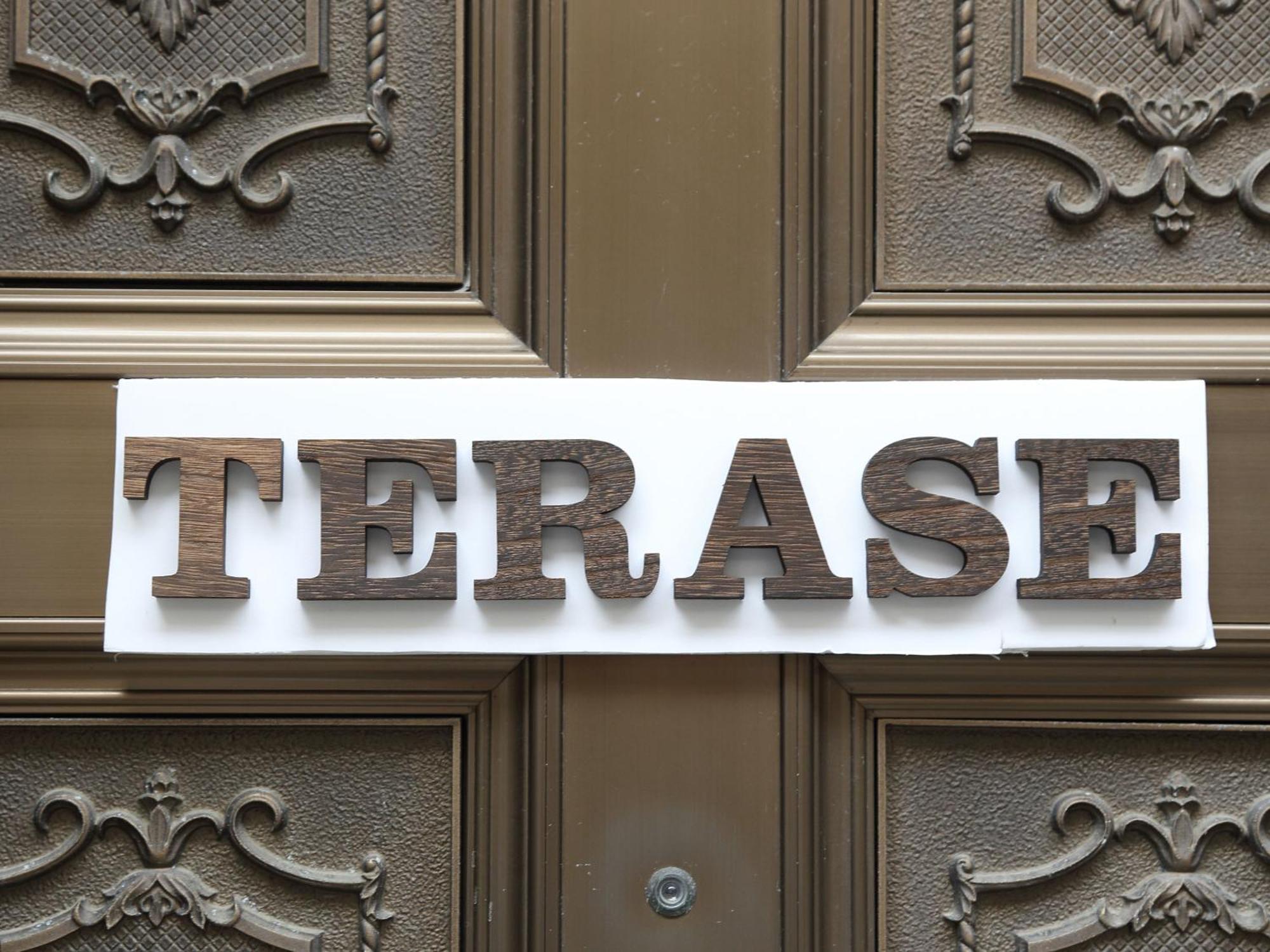 Ｔｅｒａｓｅ Ｈｏｕｓｅ Leilighet Ōsaka Eksteriør bilde